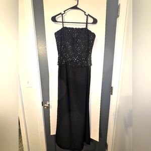 Sean Couture‎ Black Sequined Evening Dress Size 8 Petite